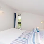Beachfront With Swimming Pool,terrace And Sea View *